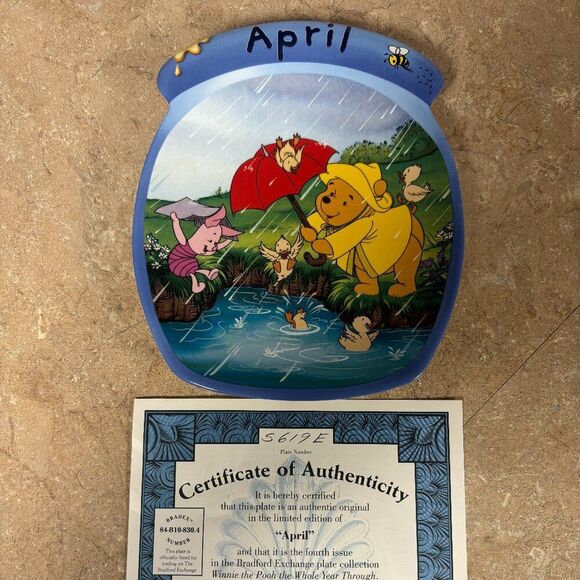 NWOT: Bradford Exchange Winnie The Pooh April Calendar Plate with Certificate - Picture 1 of 3